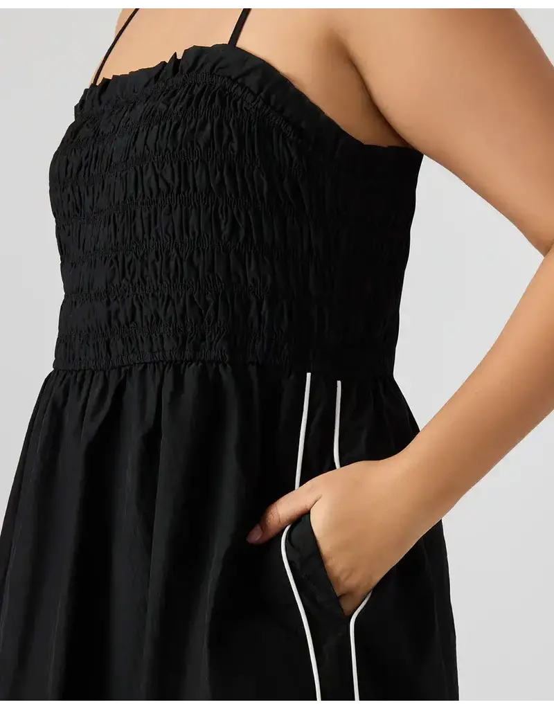 BB Dakota Kit Dress