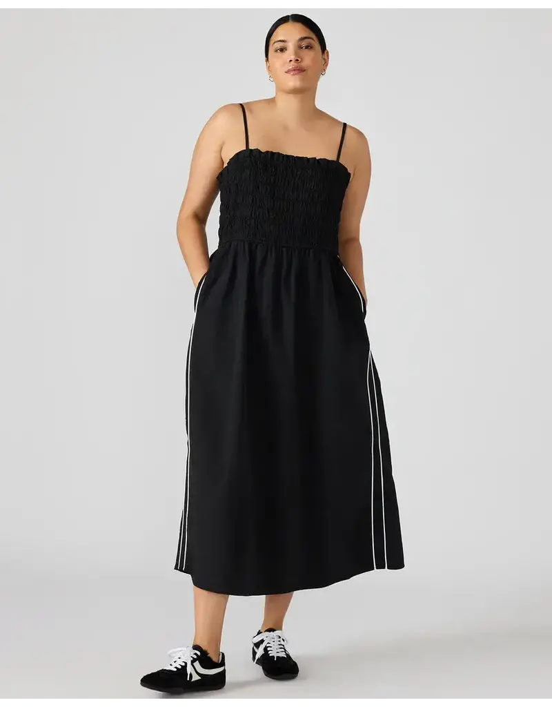 BB Dakota Kit Dress