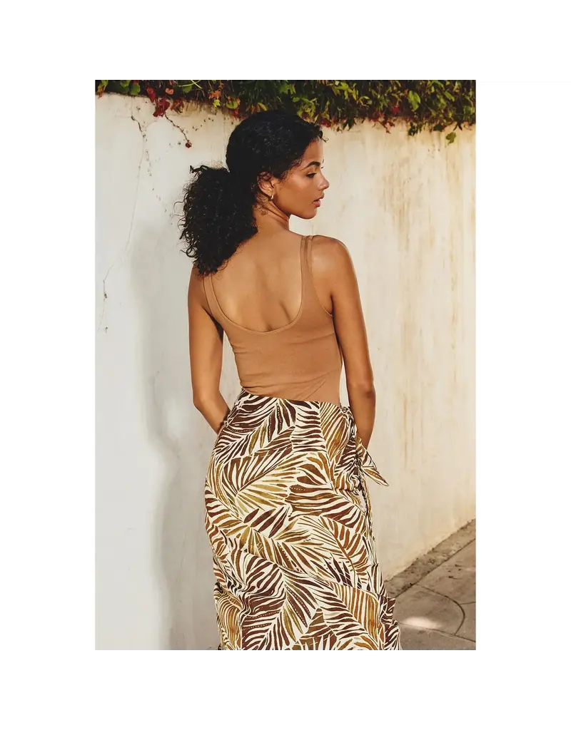 Dress Forum Seamless Square Neck Bodysuit