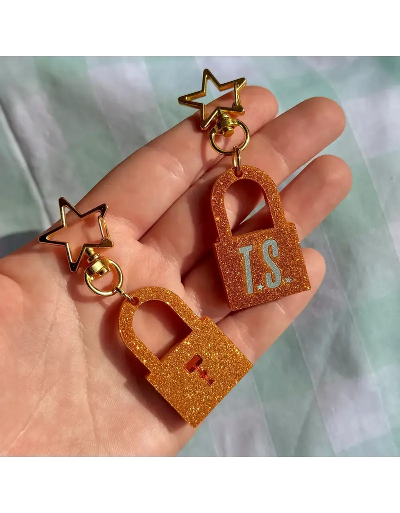 gees jewelry Life of a Showgirl Lock Keychain