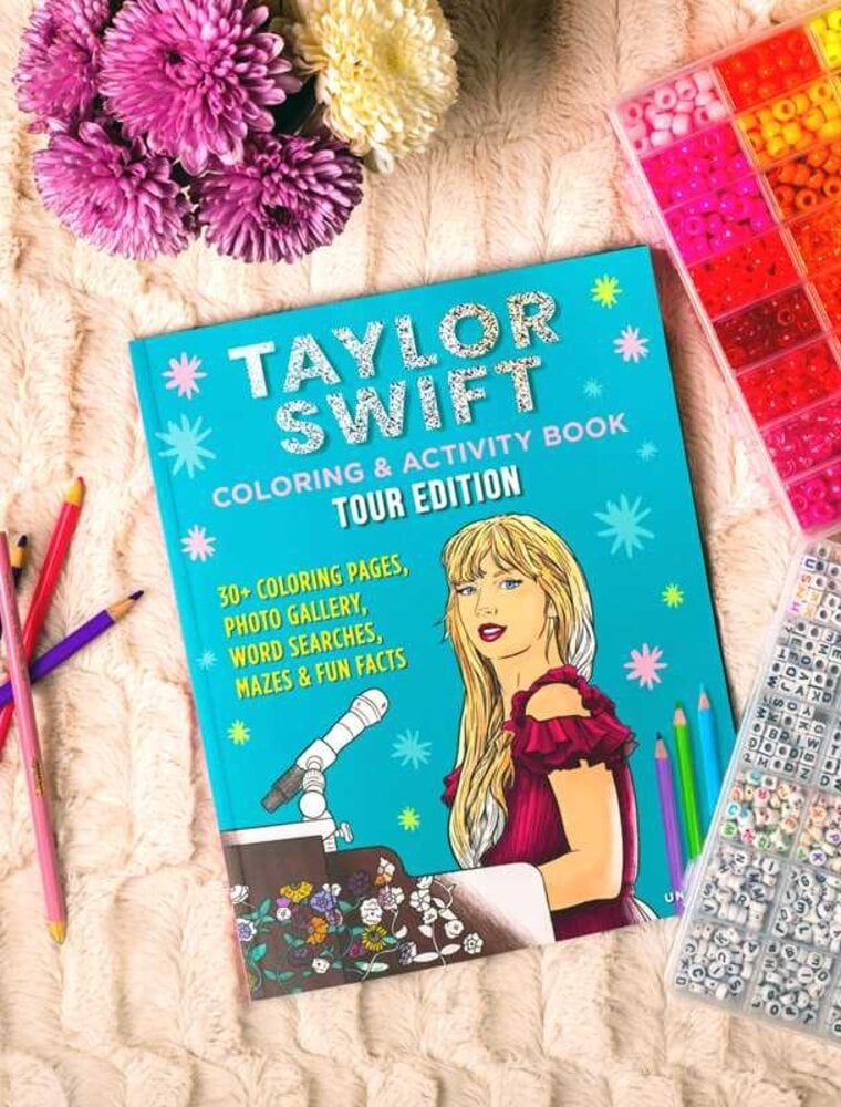 Simon & Schuster Taylor Swift Activity Book