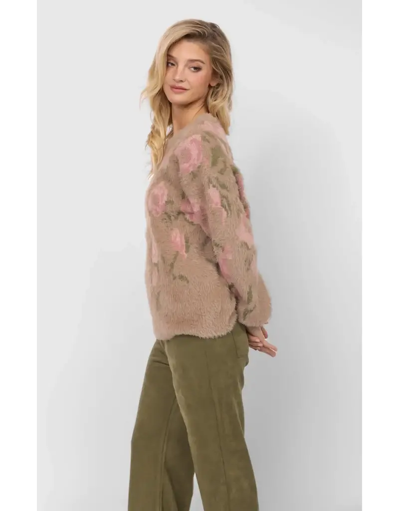 Sadie & Sage Camila Eyelash Yarn Sweater