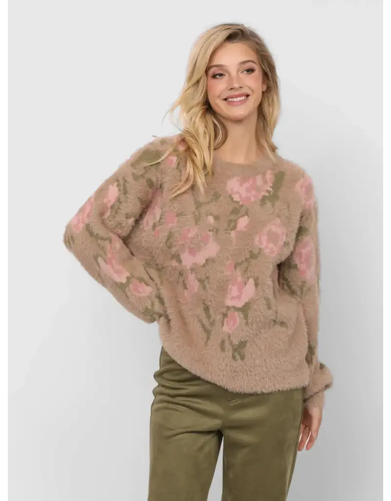 Sadie & Sage Camila Eyelash Yarn Sweater