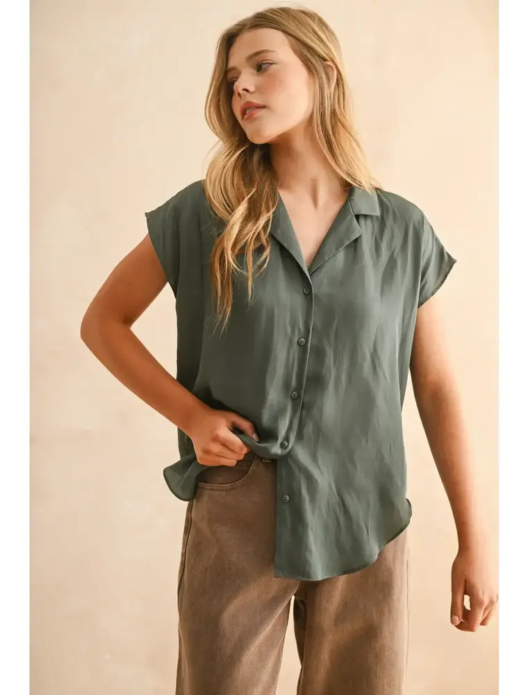 miou muse Button Down Cap Sleeve Top