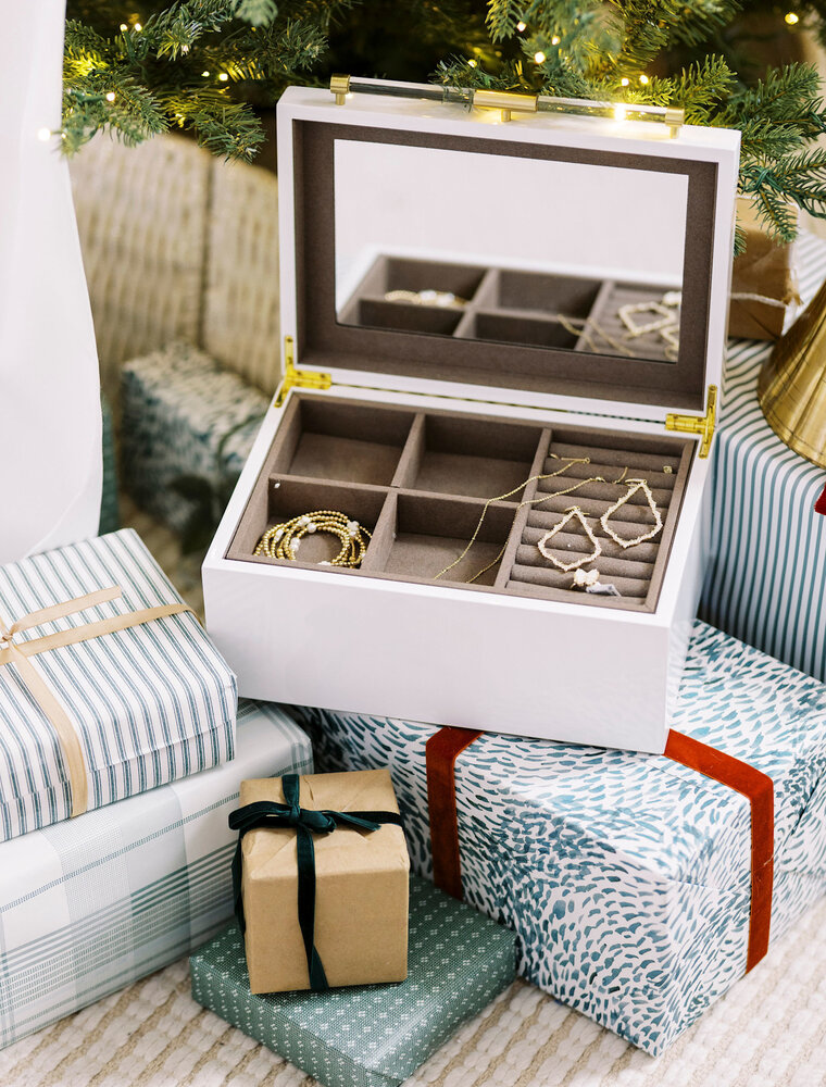 Kendra Scott Kendra Scott Medium Jewelry Box 11 x 7.5 x 5