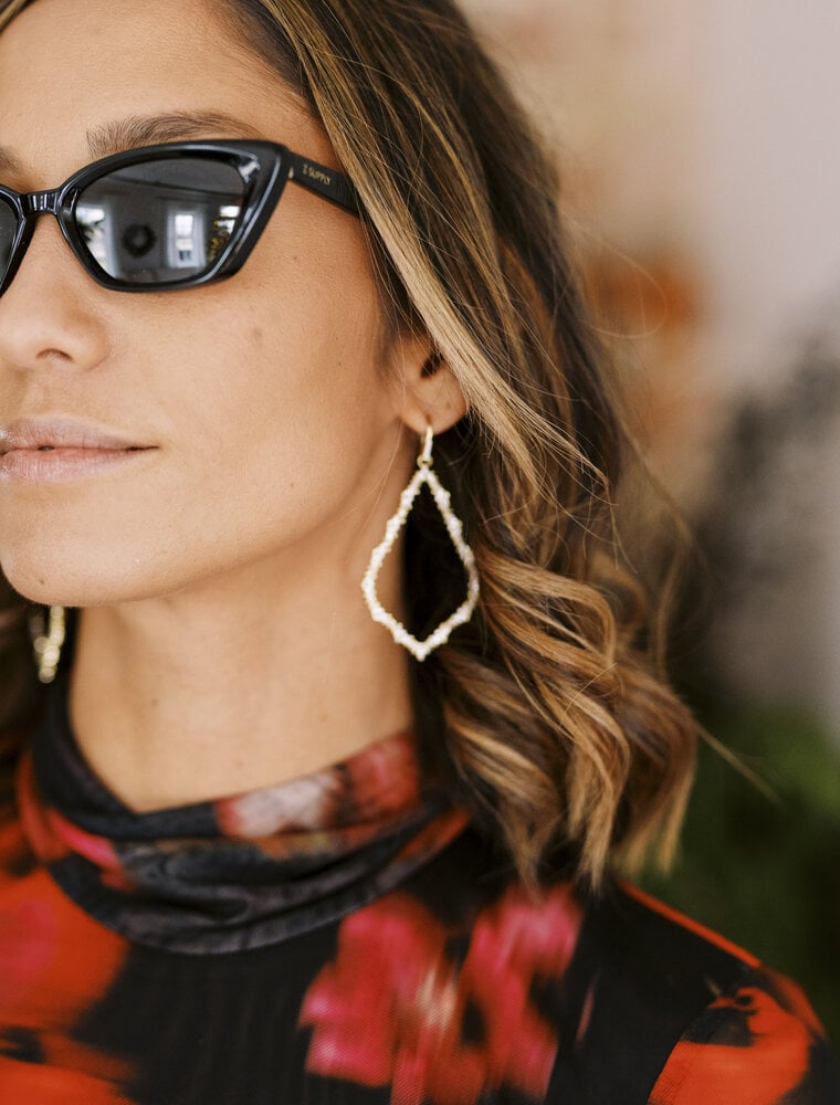 Kendra Scott Sophee Crystal Open Frame Earring Gold White Crystal