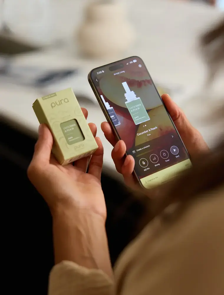 Pura Pura Plus Device with Pura Packaging (white)