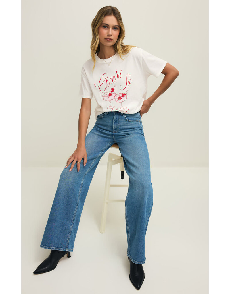 Z Lounge Cheers Boyfriend Tee