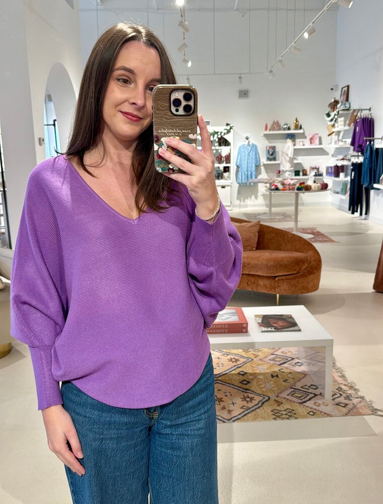 Kerisma Ryu VNeck Top