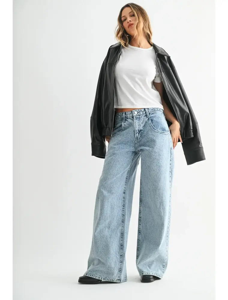 Just Black Denim Medium Wash Relaxed Straight