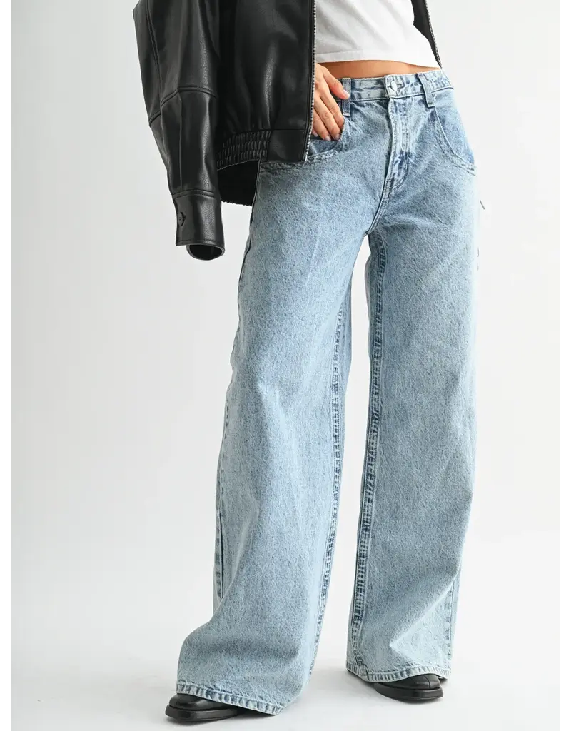 Just Black Denim Medium Wash Relaxed Straight