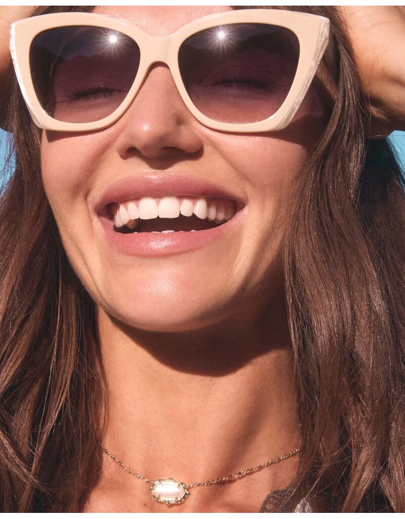 Kendra Scott Elisa Scallop Frame Necklace Gold Natural Mother of Pearl