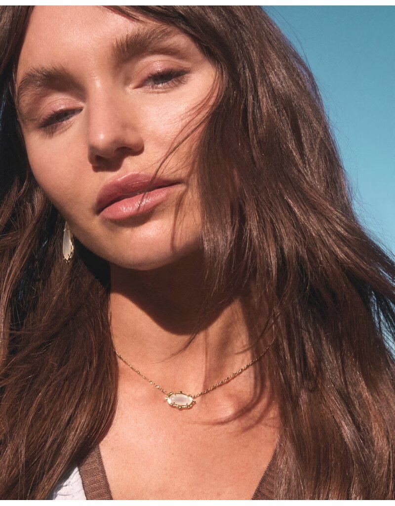 Kendra Scott Elisa Scallop Frame Necklace Gold Natural Mother of Pearl