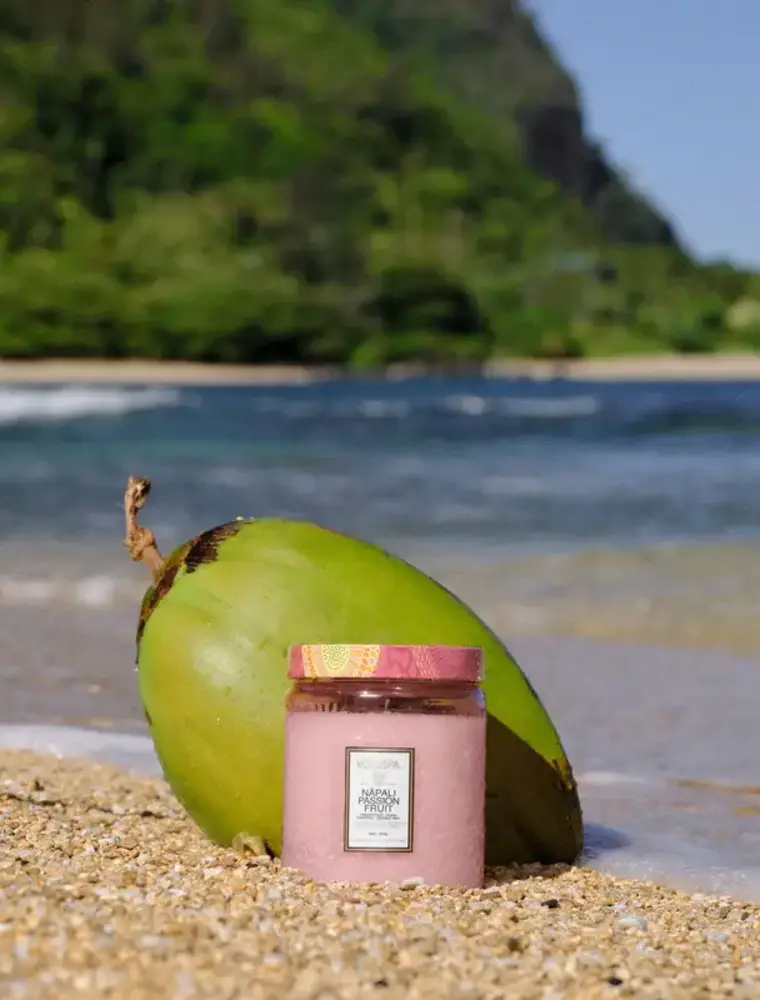 Voluspa 18 oz. Large Jar Soy Candle Napali Passion Fruit