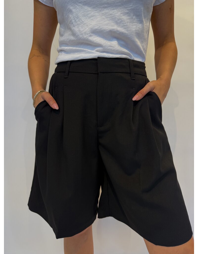 Liverpool High Rise Bermuda Trouser