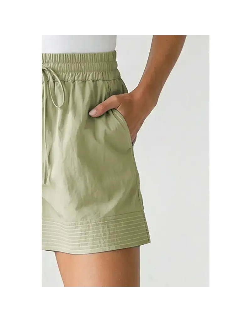 nz Contrast Stitched Pull On Shorts