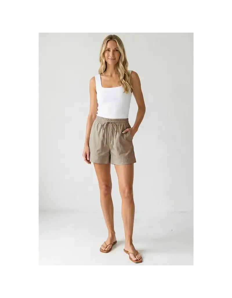 nz Contrast Stitched Pull On Shorts