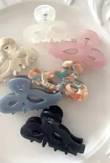 LoveLina Bow Detail Acetate Hair Clips