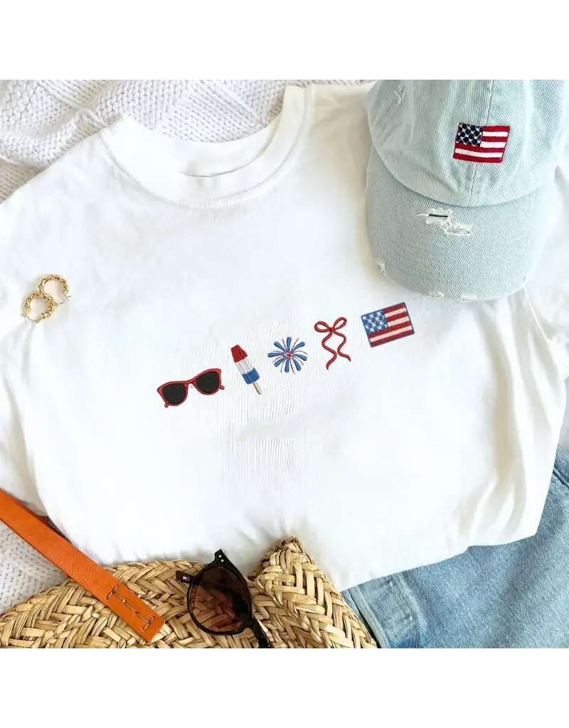 arden&gold Embroidered 4th of July Icons Tee