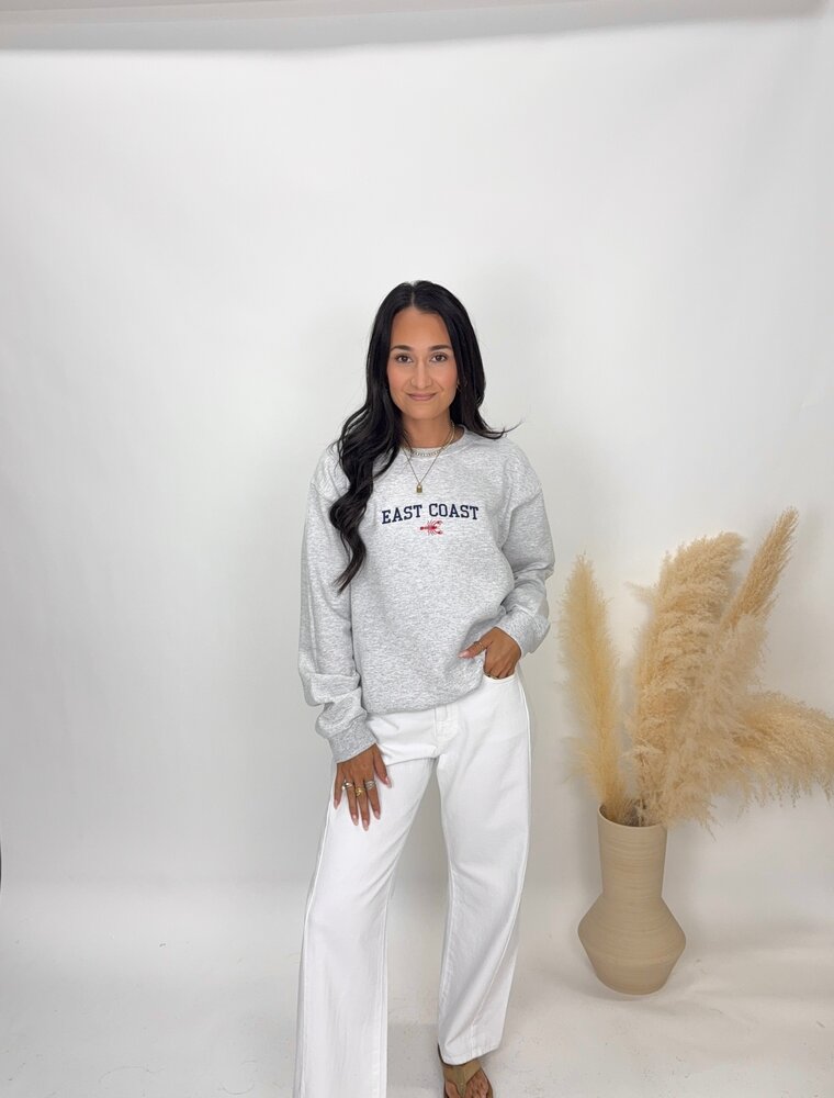 arden&gold Embroidered East Coast Crewneck
