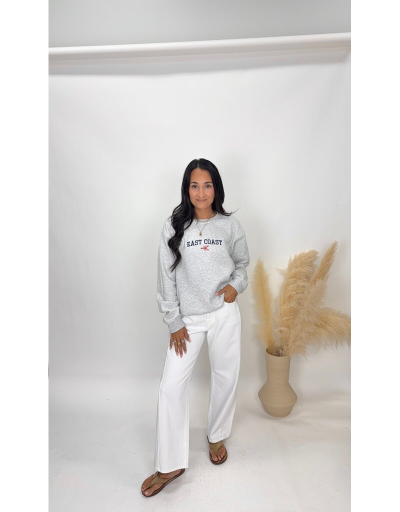 arden&gold Embroidered East Coast Crewneck
