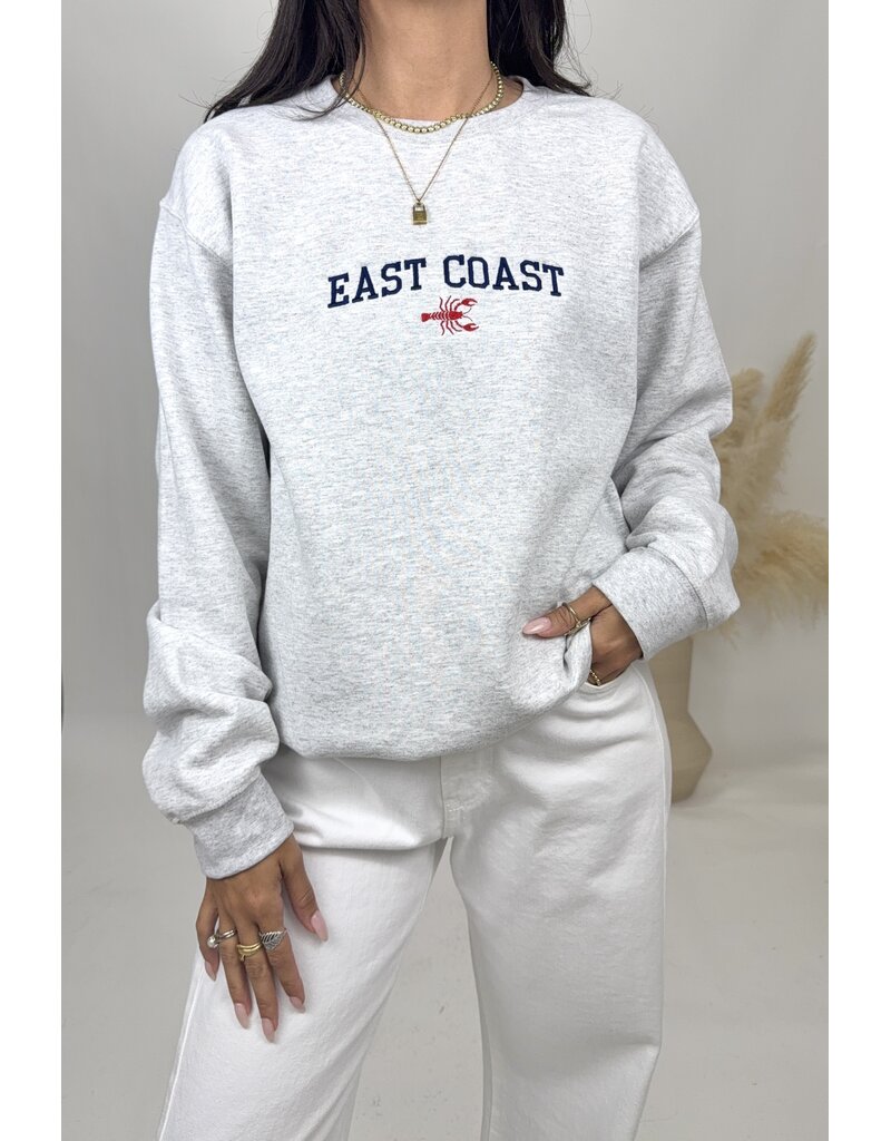 arden&gold Embroidered East Coast Crewneck