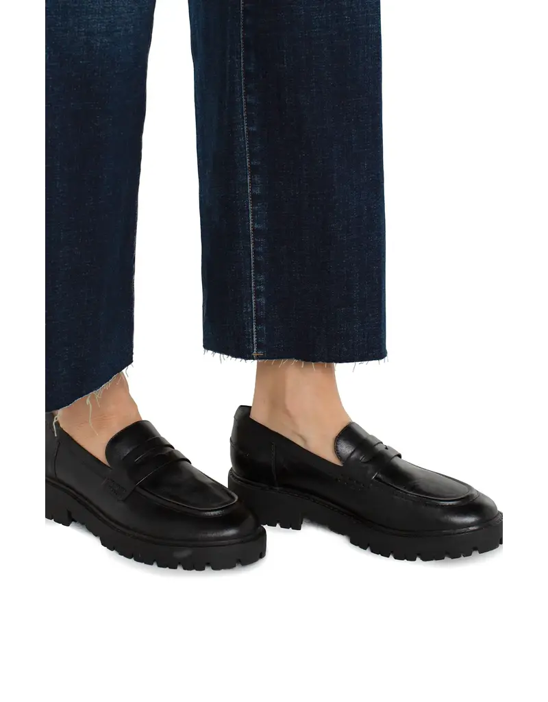 Liverpool Stride Highrise Crop with Wide Cut Hem 26"