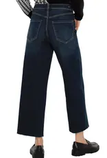 Liverpool Stride Highrise Crop with Wide Cut Hem 26"