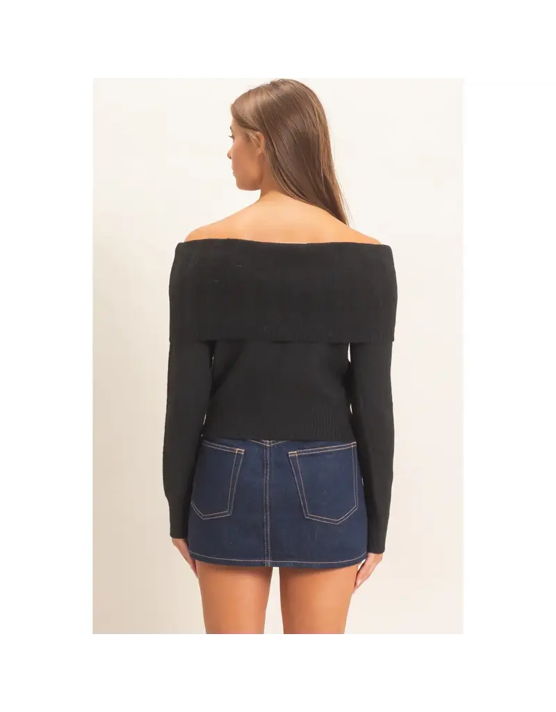 hf Off Shoulder Sweater