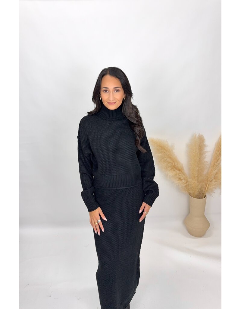 hf Sweater & Maxi Skirt Set