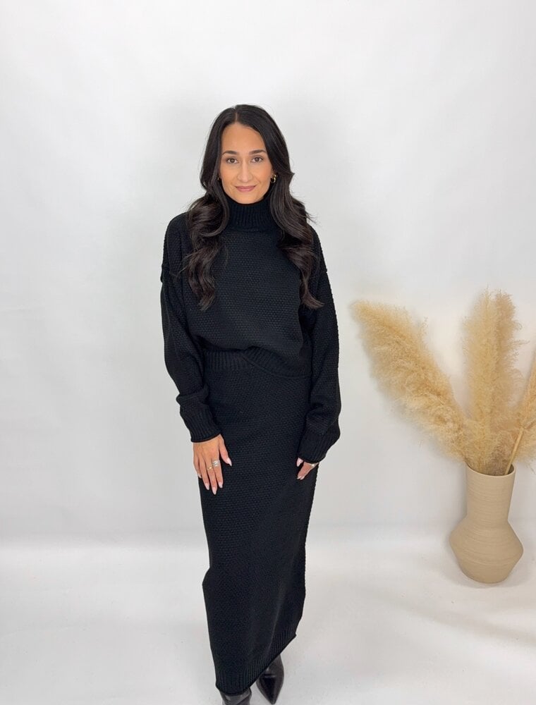 hf Sweater & Maxi Skirt Set