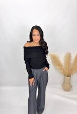 hf Off Shoulder Sweater