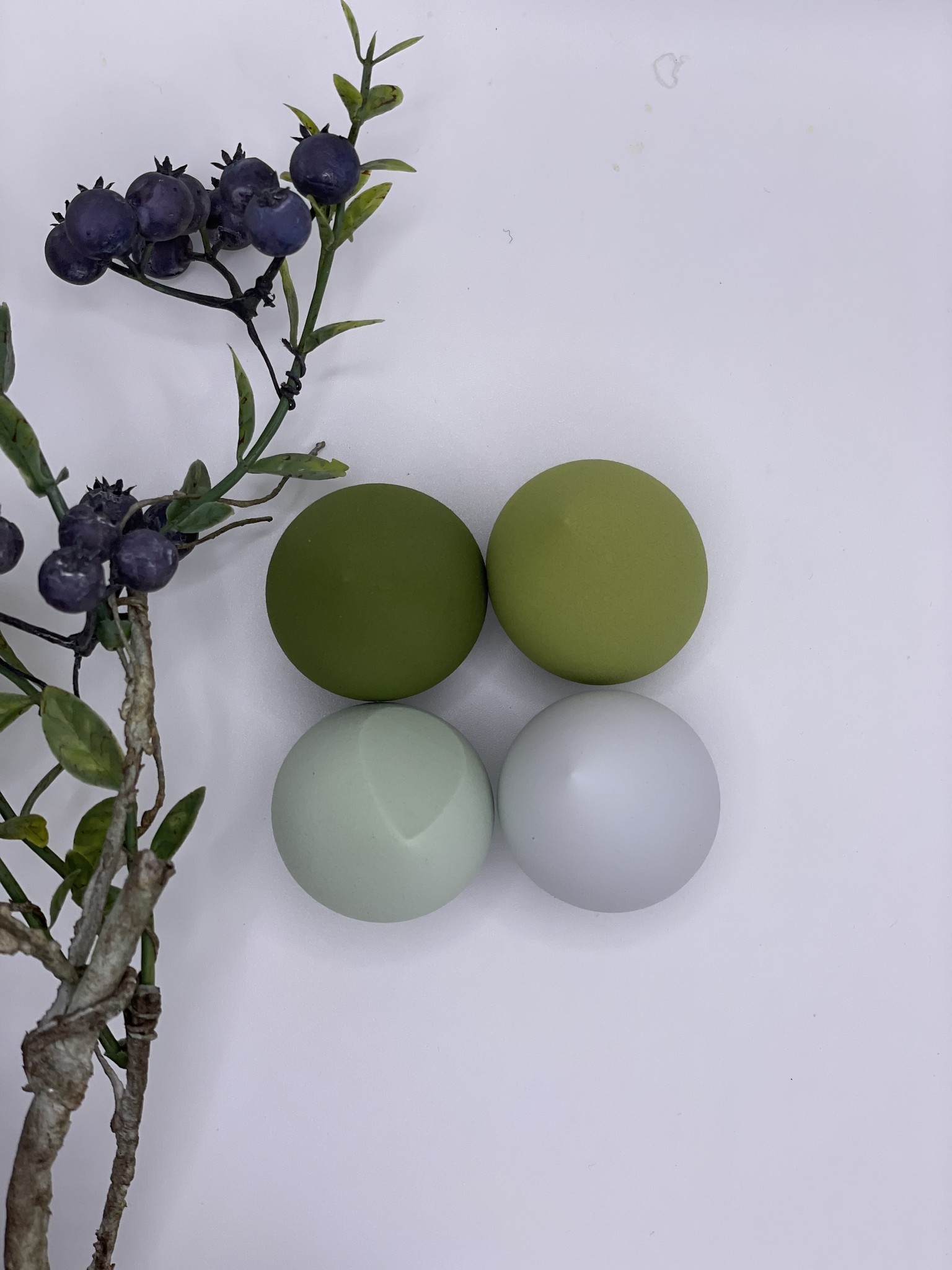 HSCo Beauty Makeup Blender Set for Facial Cleanser, Toner & Foundation in Bear Box -  green