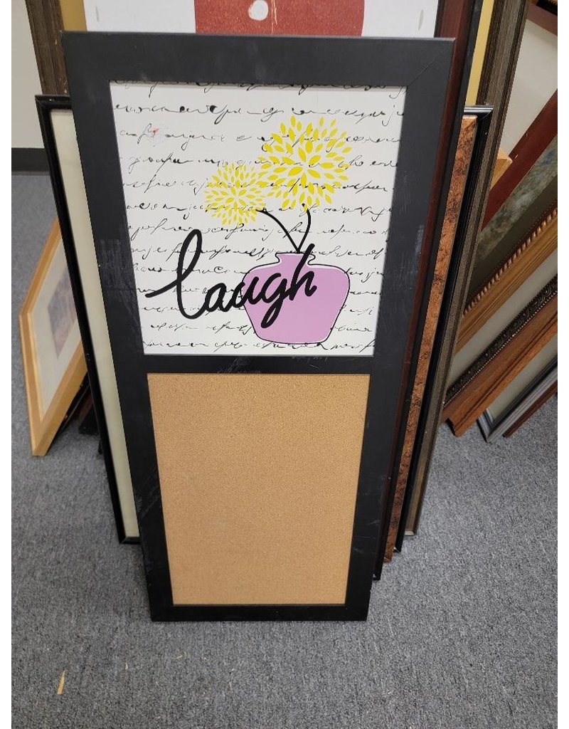 Laugh with a peg board - WF191