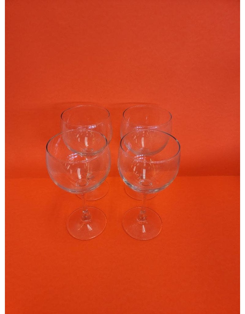 Red Wine Glasses