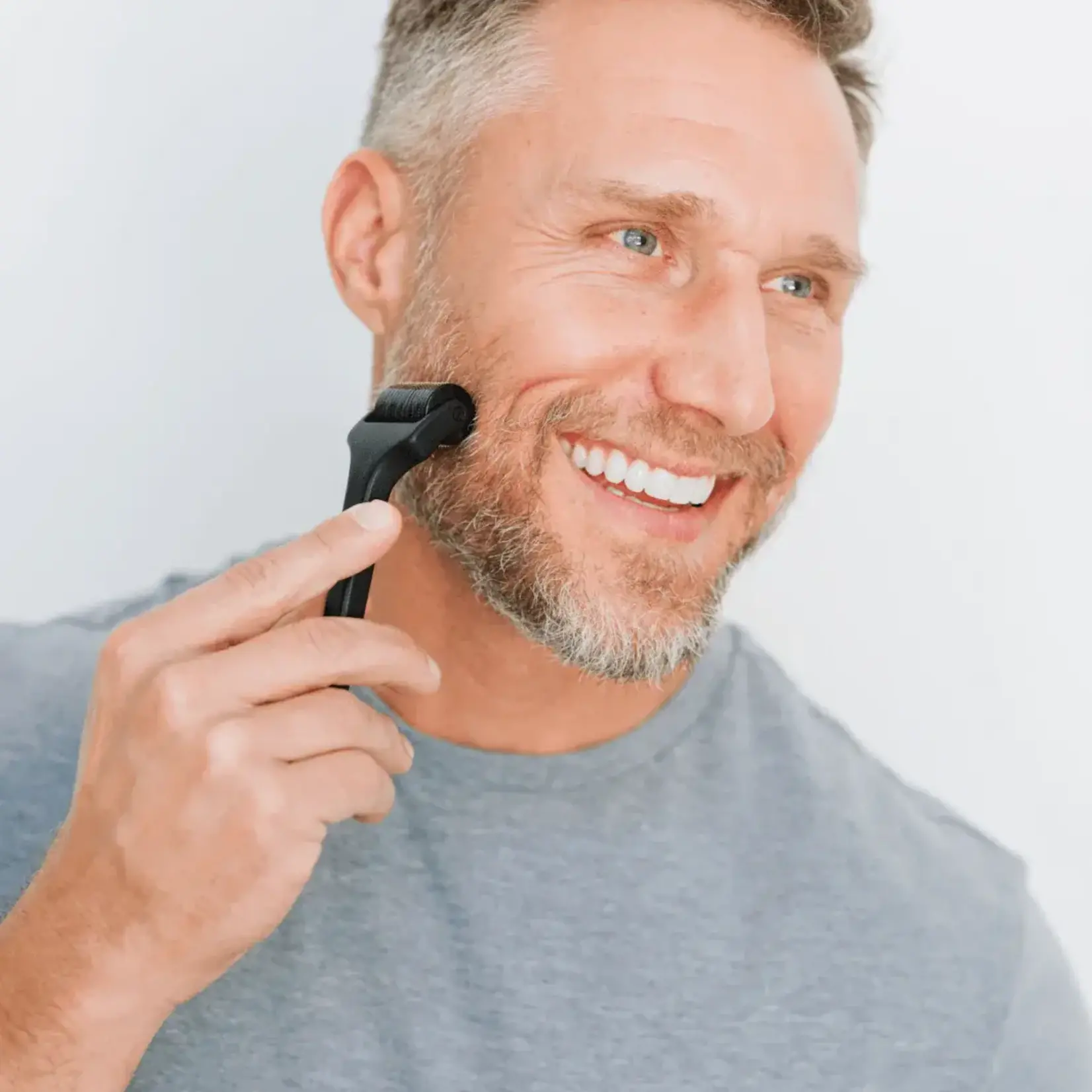 SUPPLY Activating Beard Roller