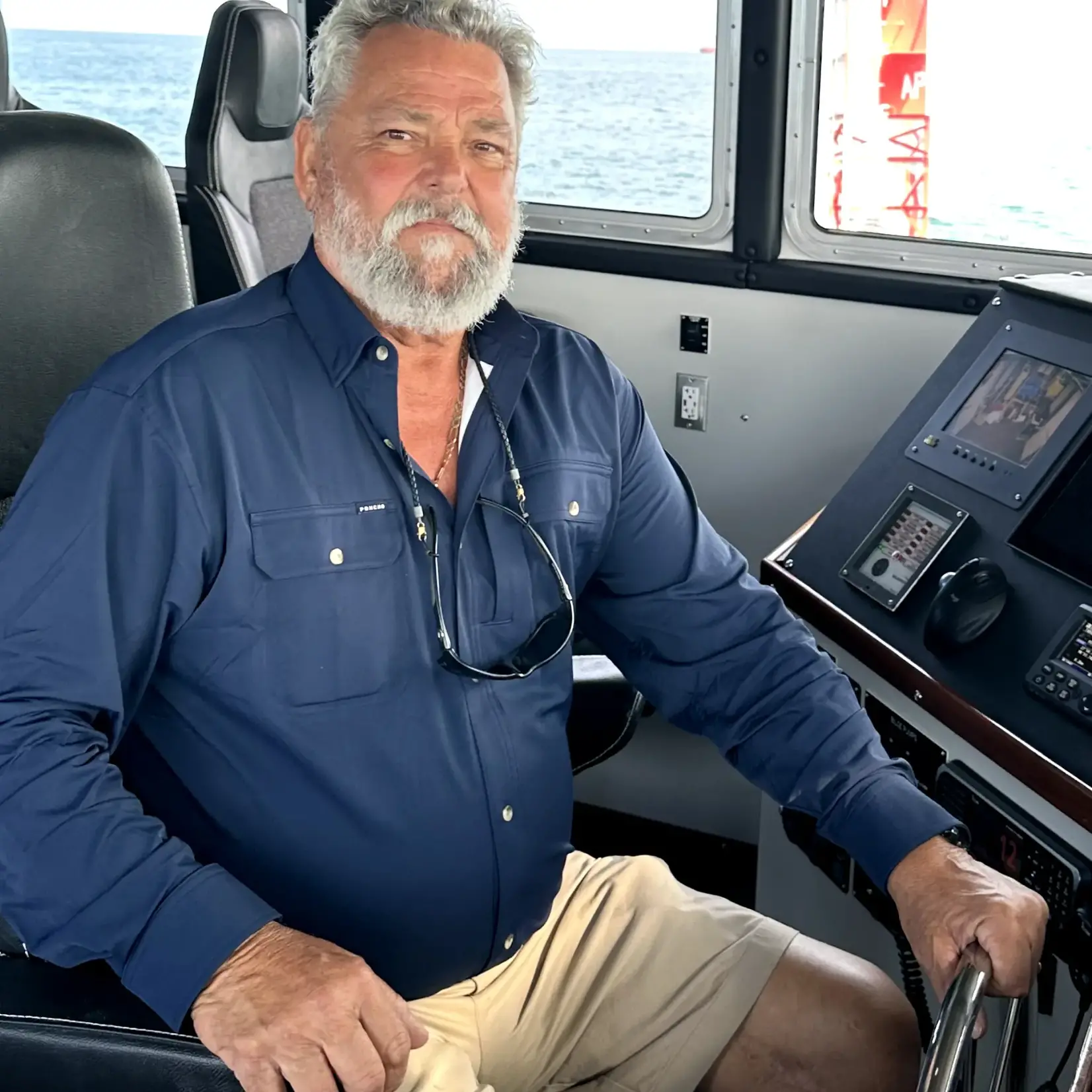 Poncho Outdoors The Pilar - LS Original