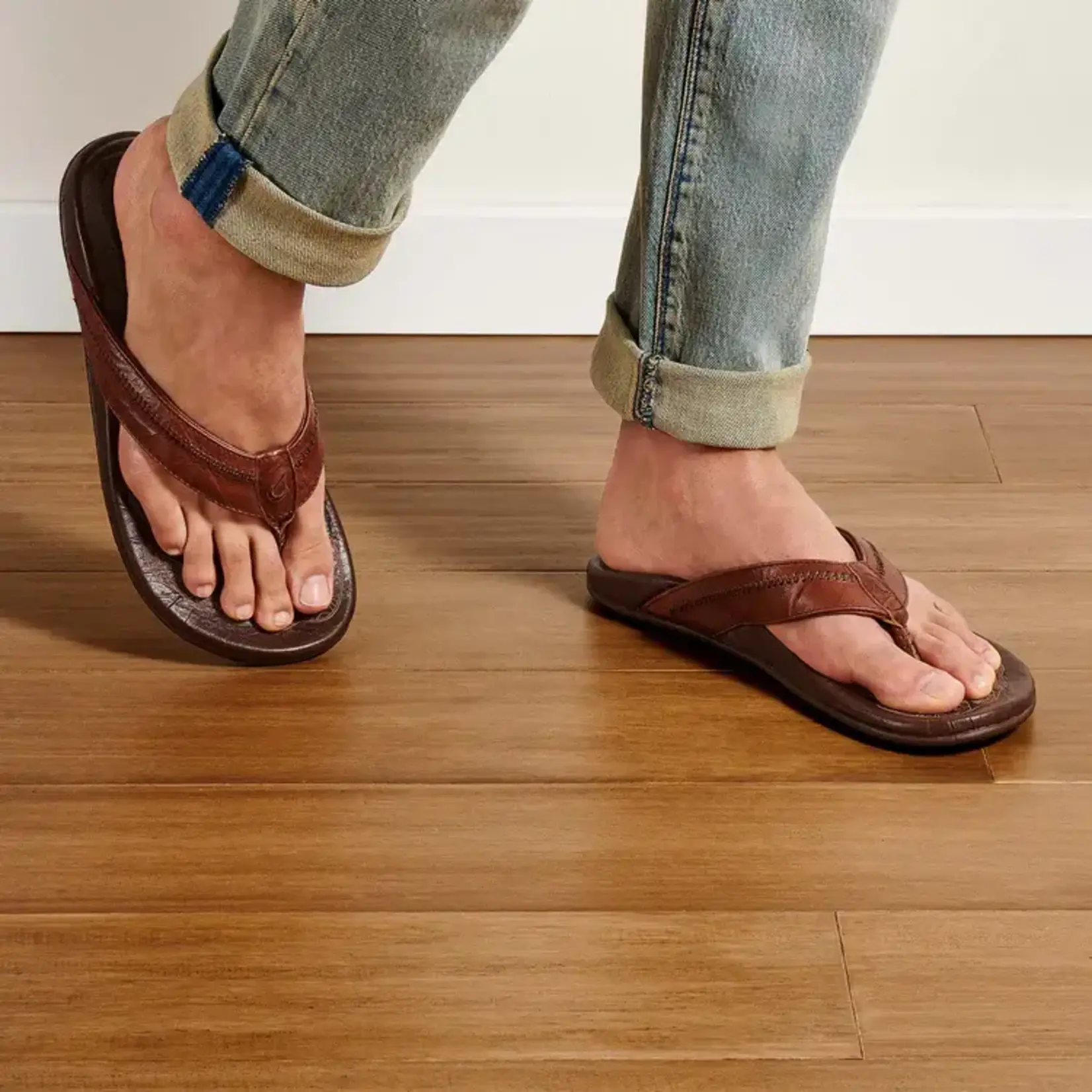 OluKai Hiapo Sandal