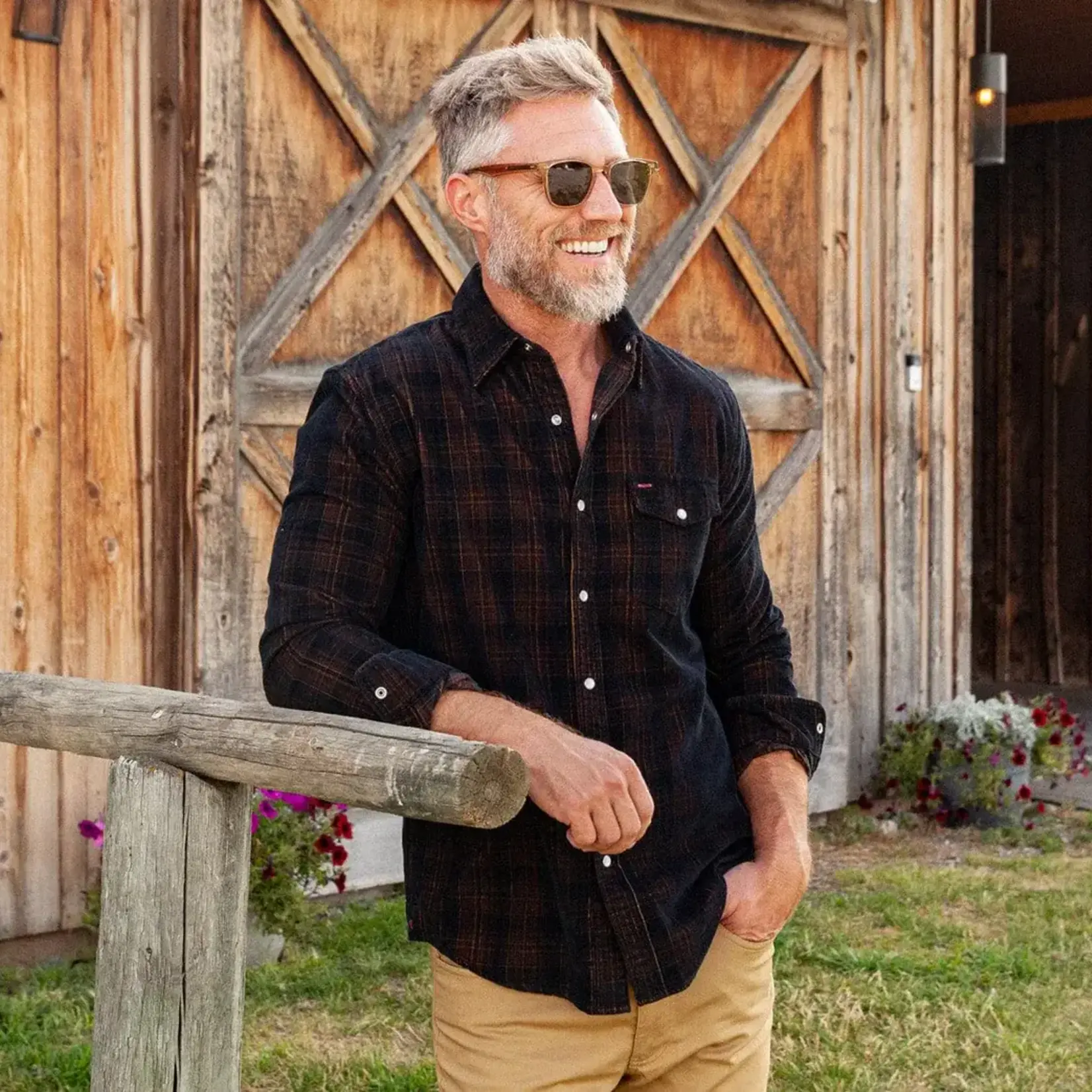 Criquet Long Sleeve Corduroy Pearl Snap