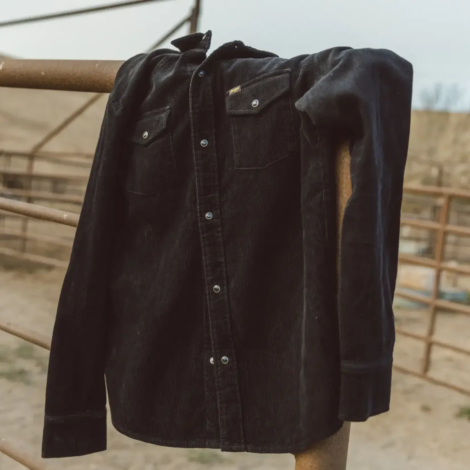 Seager Apparel Co Seager: Reagan Pearl Snap Corduroy