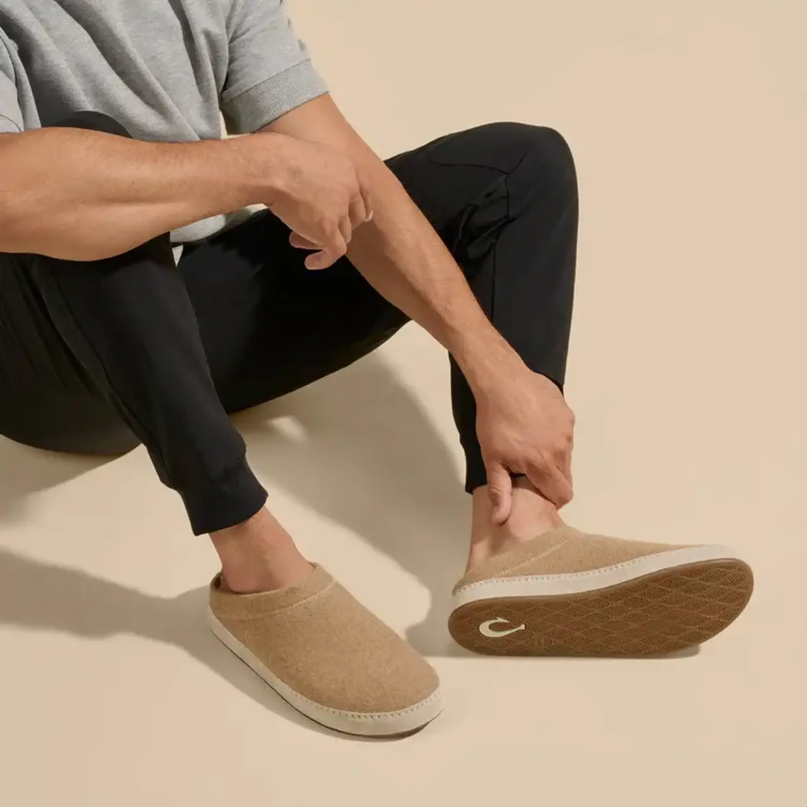 OluKai Hamani Hulu Slipper