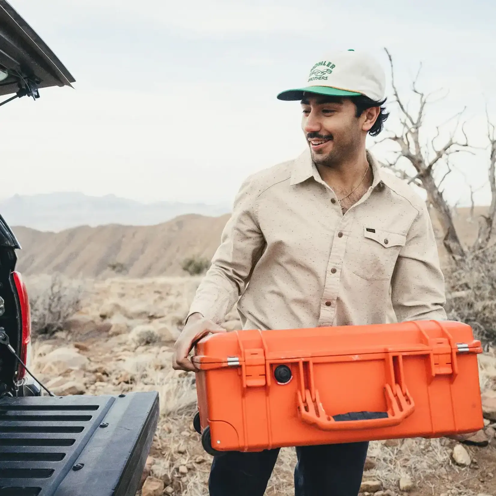 Howler Bros. La Grange Lightweight Flannel