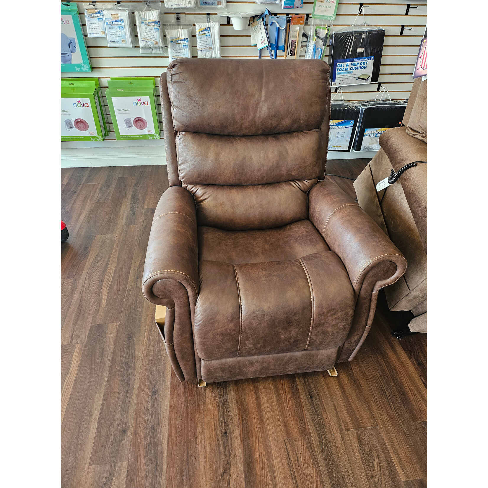 Pride Tranquil 2 PLR935LT Brown Lift Chair