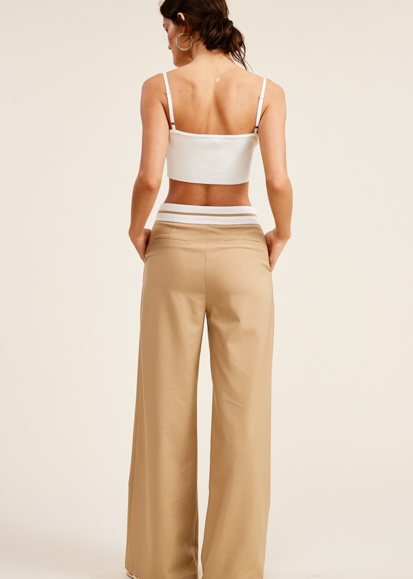 Contrast Waistband Trousers - Pretty Little Things