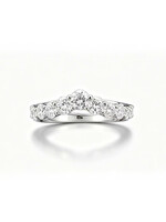 Oceans Lignée Classique V-Shape Half Eternity Platinum Ring 0.905CT