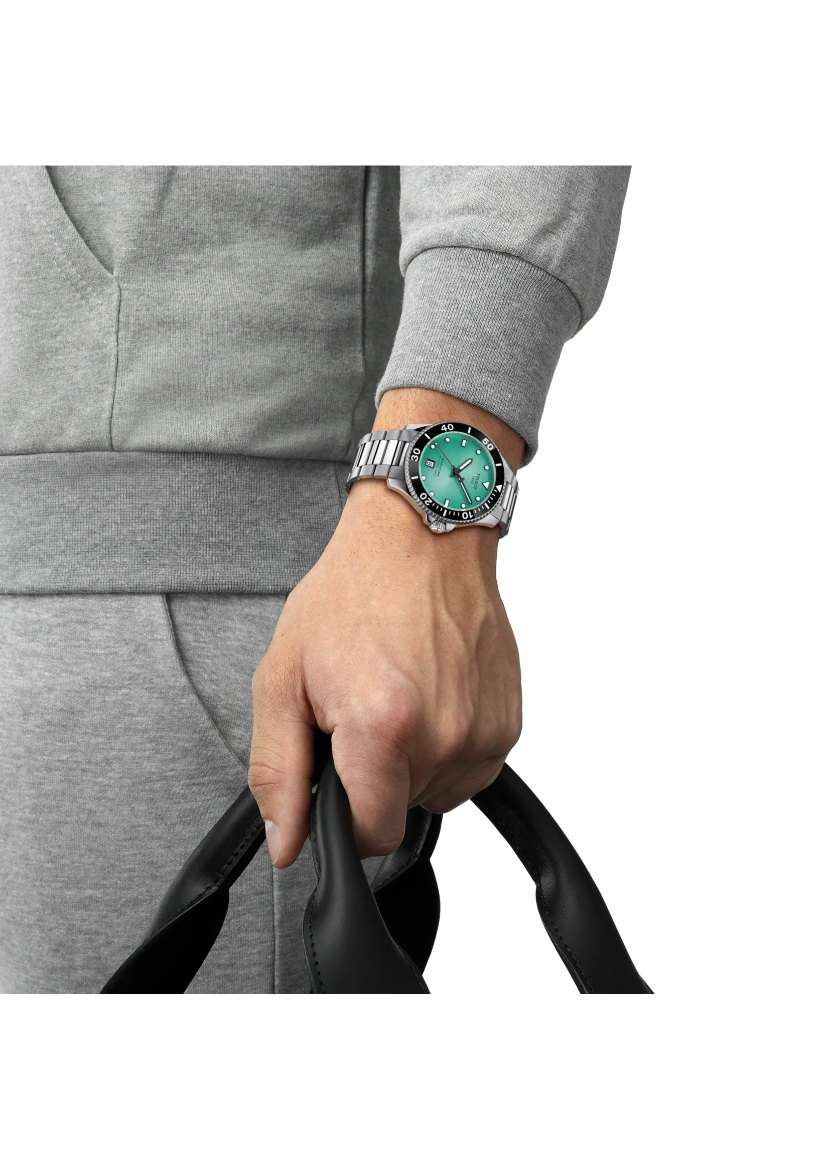 TISSOT T1204101109100 Tissot Seastar 1000 40mm