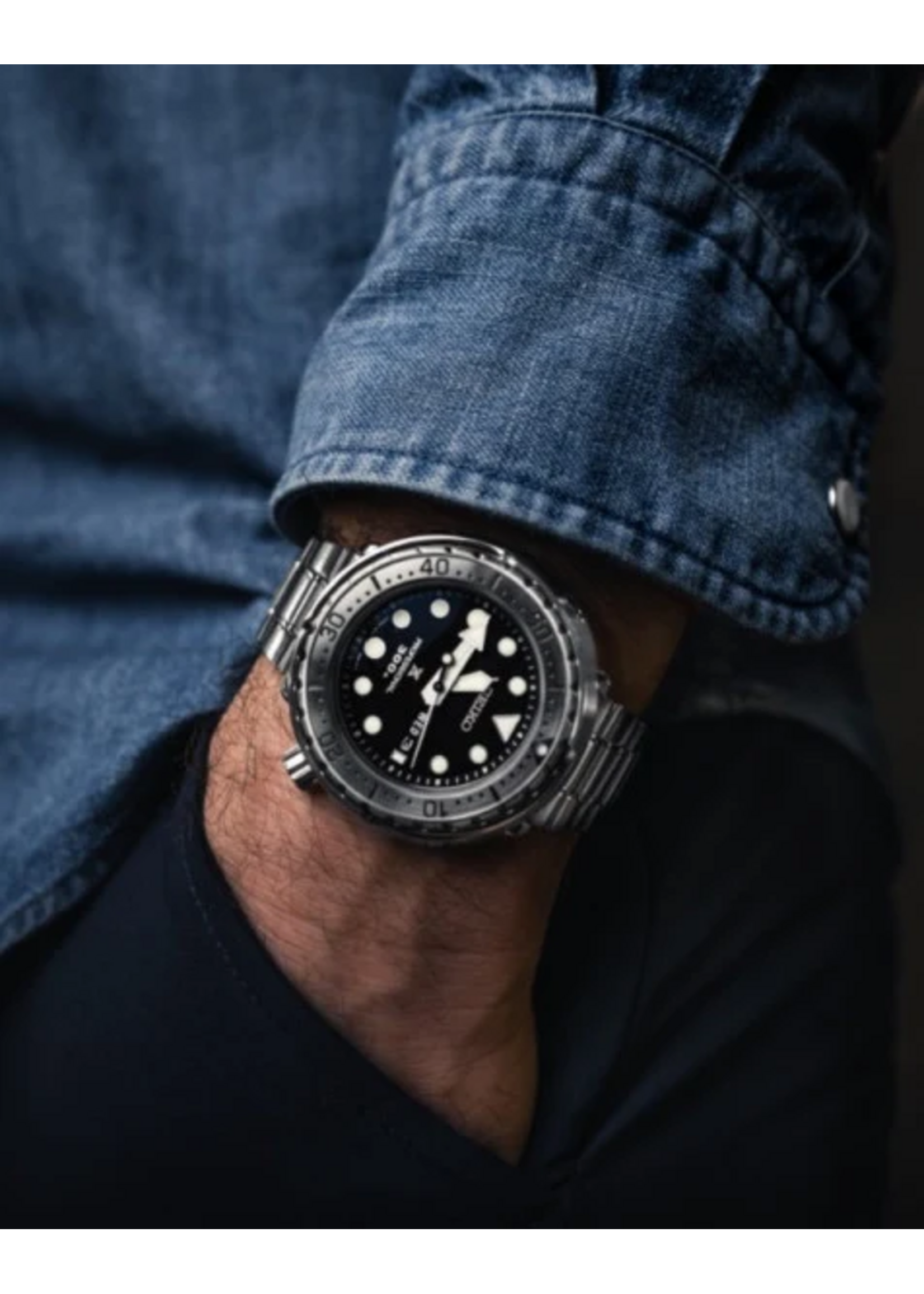 SEIKO S23633J1 SEIKO Prospex 300m Tuna