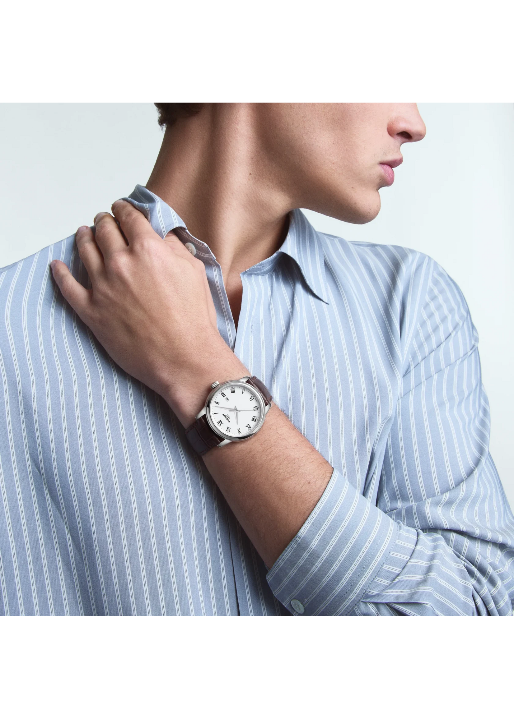 TISSOT T1294101601300Tissot Classic Dream 42mm