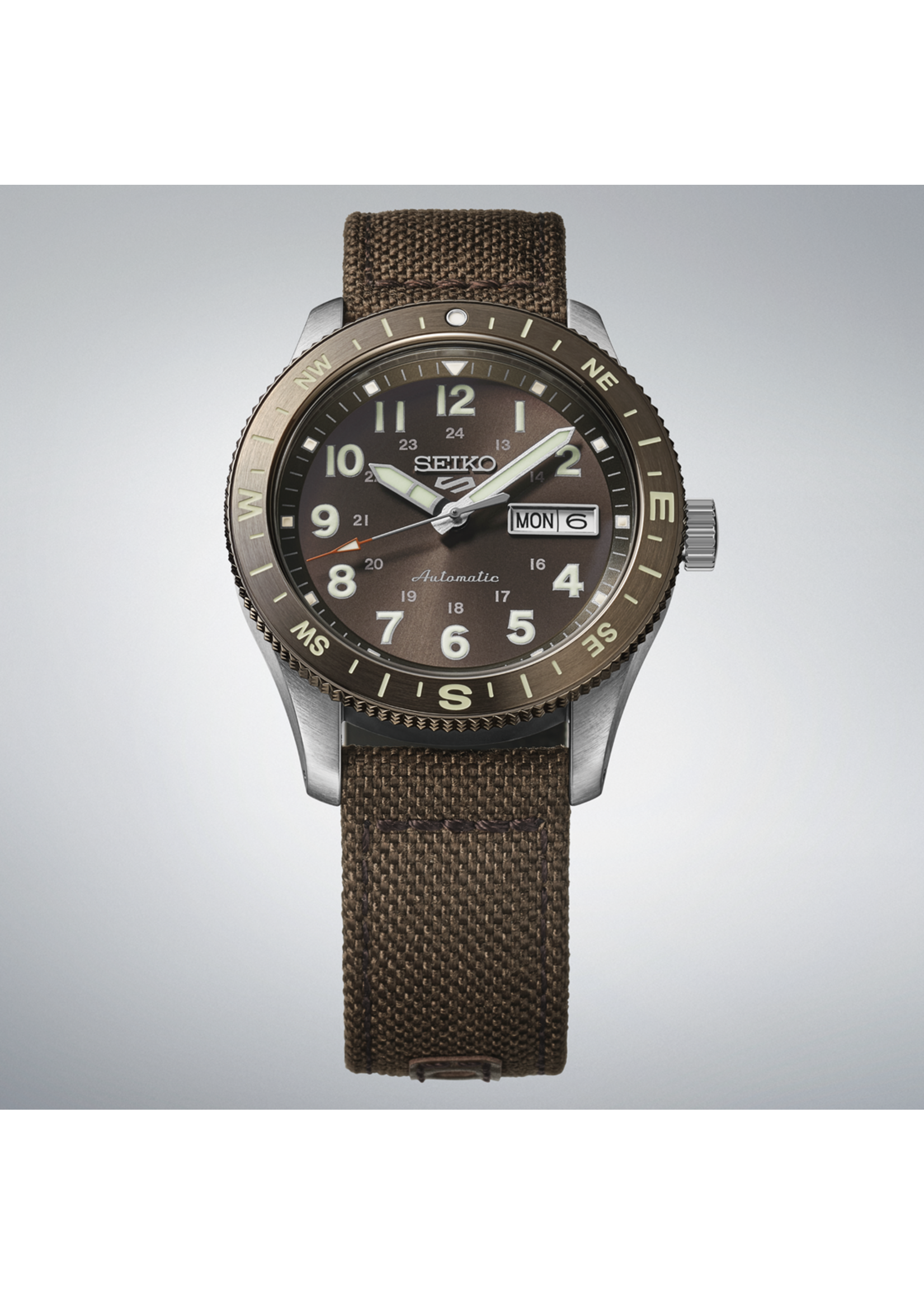 SEIKO HDB009K1J Seiko 5 Sports Field Series
