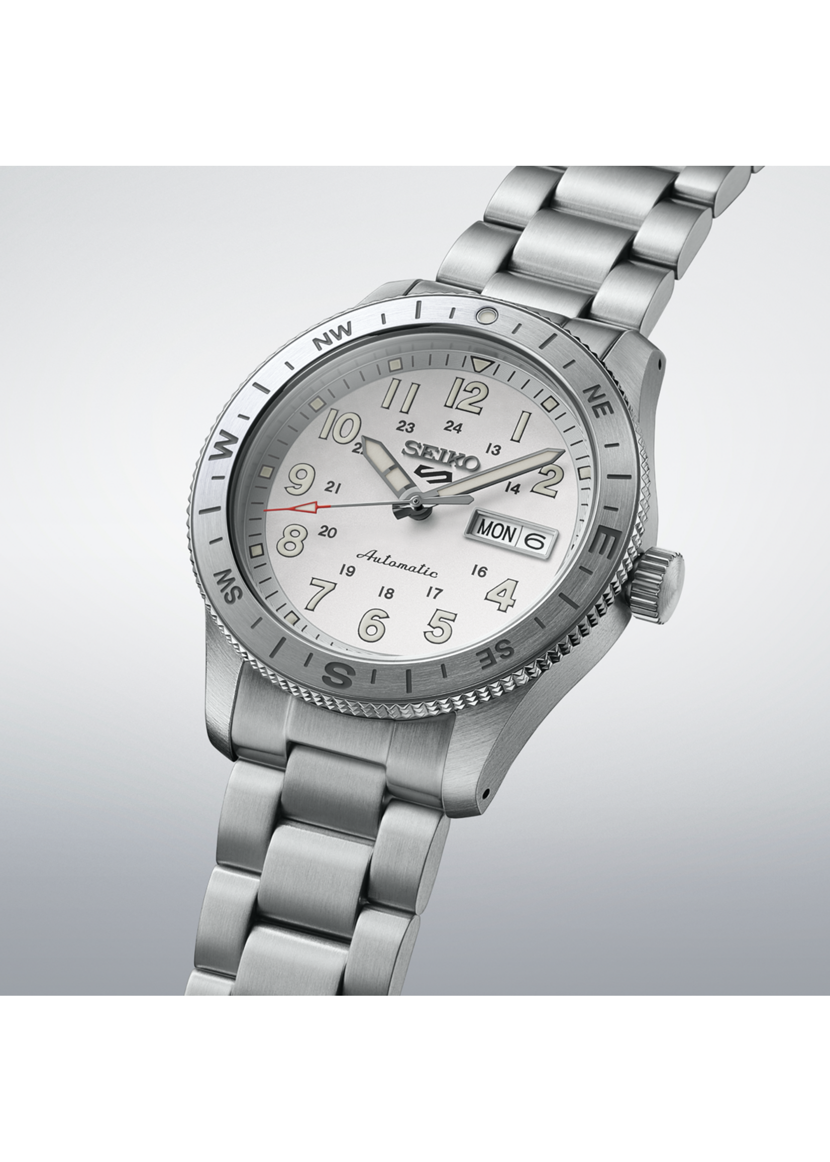 SEIKO HDB007K1 Seiko 5 Sports Field Series
